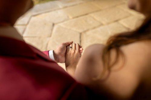 mobile - carousel-hero-element image-4