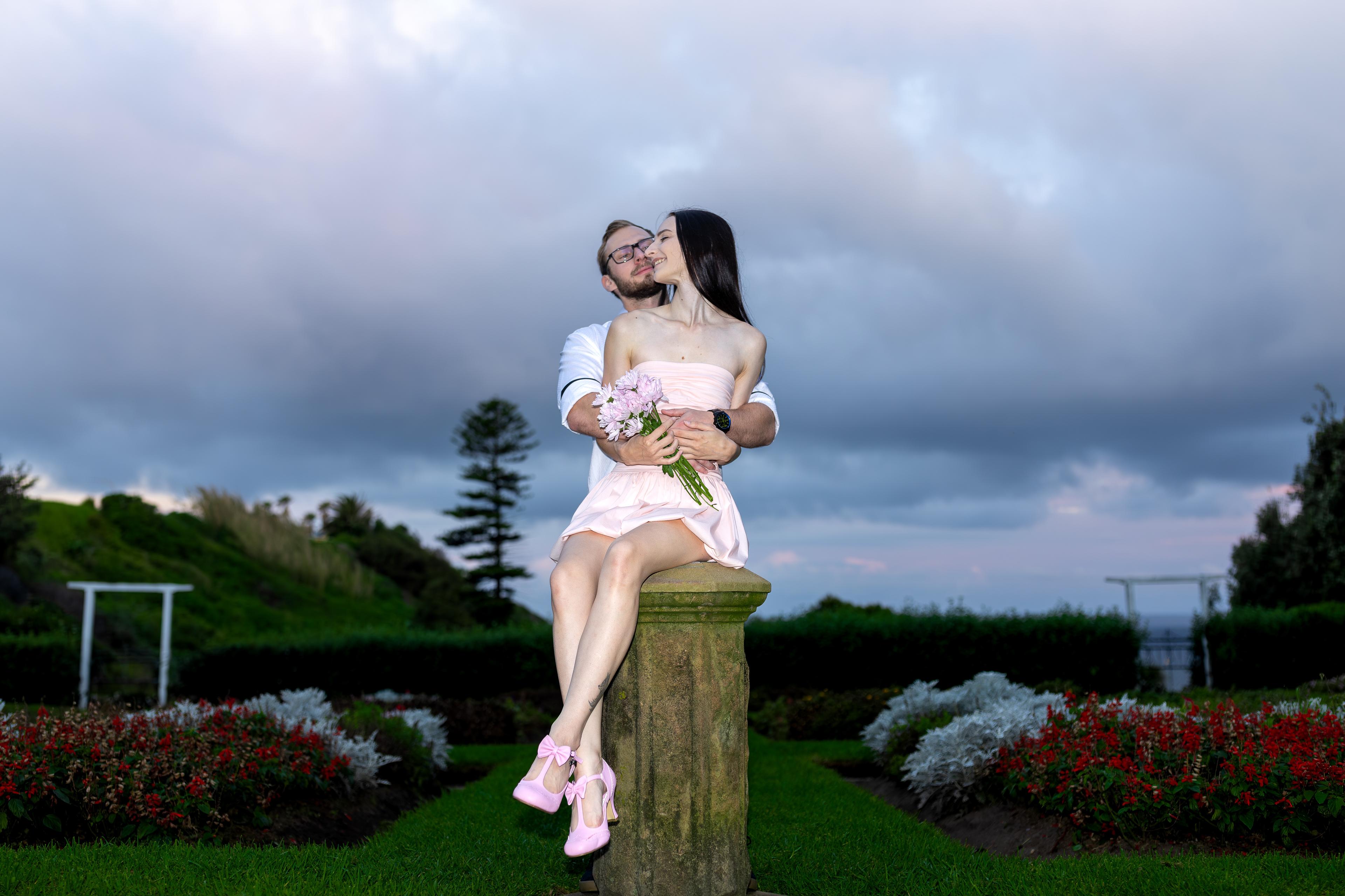 Love in Pastel Hues - A Romantic King Edward Park Garden & Waterfront Shoot