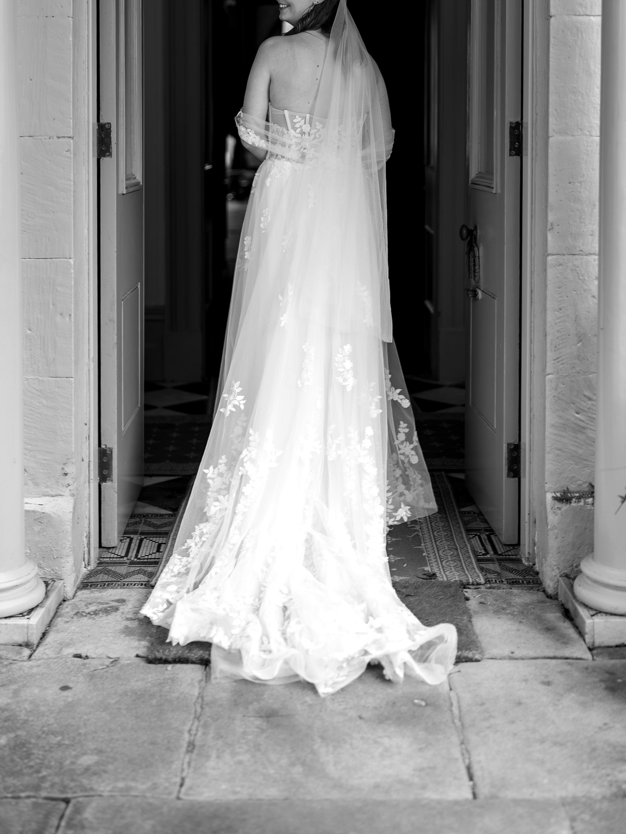 Elevating Romance - A Styled Shoot at Vaucluse House Where Wedding Meets High Fashion