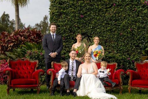 mobile - carousel-hero-element image-4