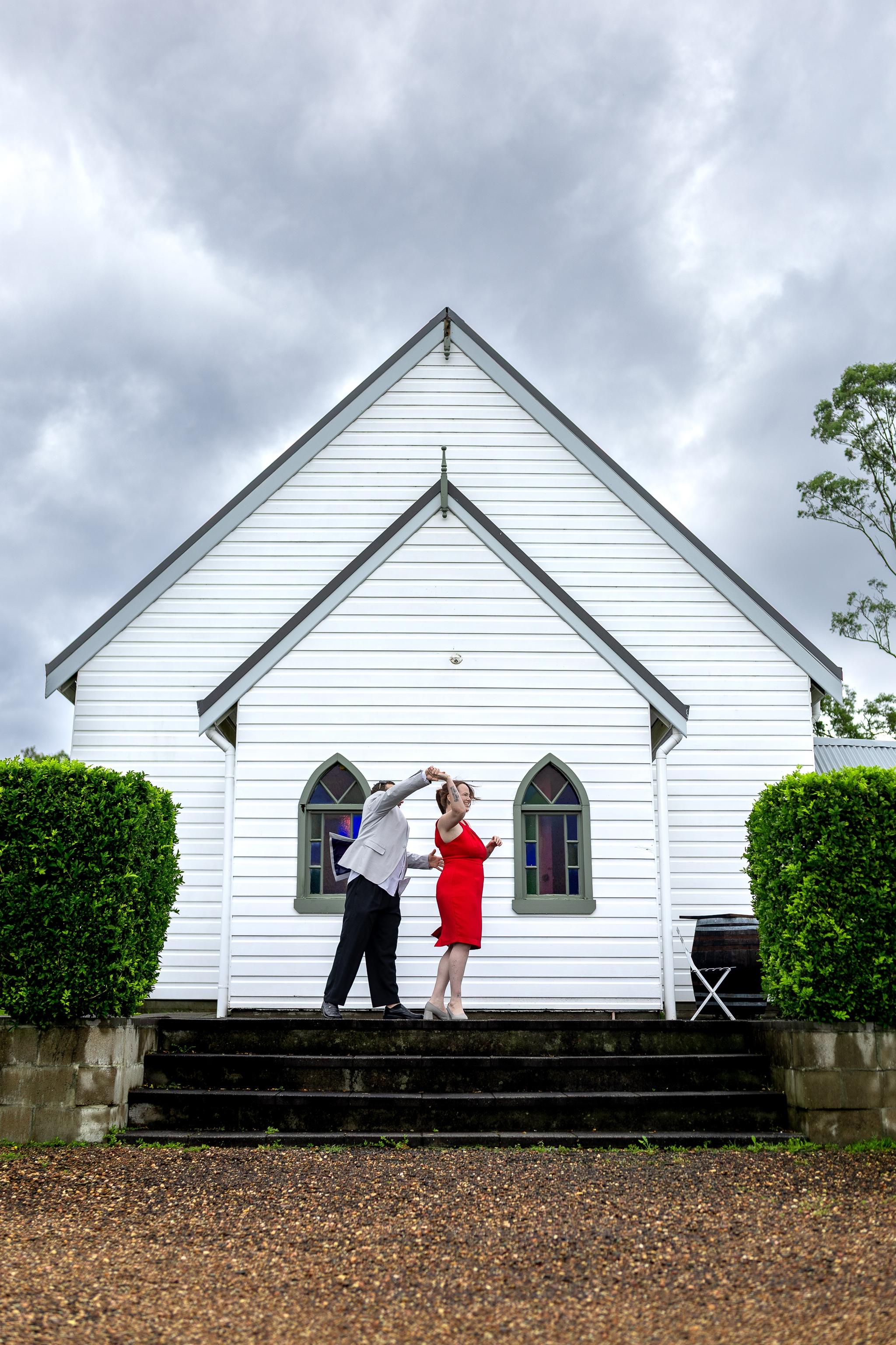 Georgia & Nathan's Romantic Couples Shoot at La Pera Estate - Love in the Rain