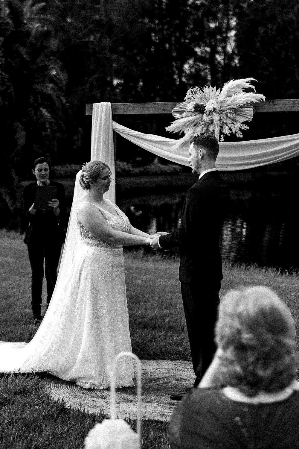 carousel-hero-element image-1